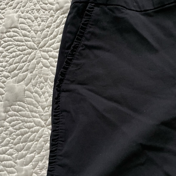 Bar III Black Shorts Ruffle Detail Size 4 - Picture 5 of 7